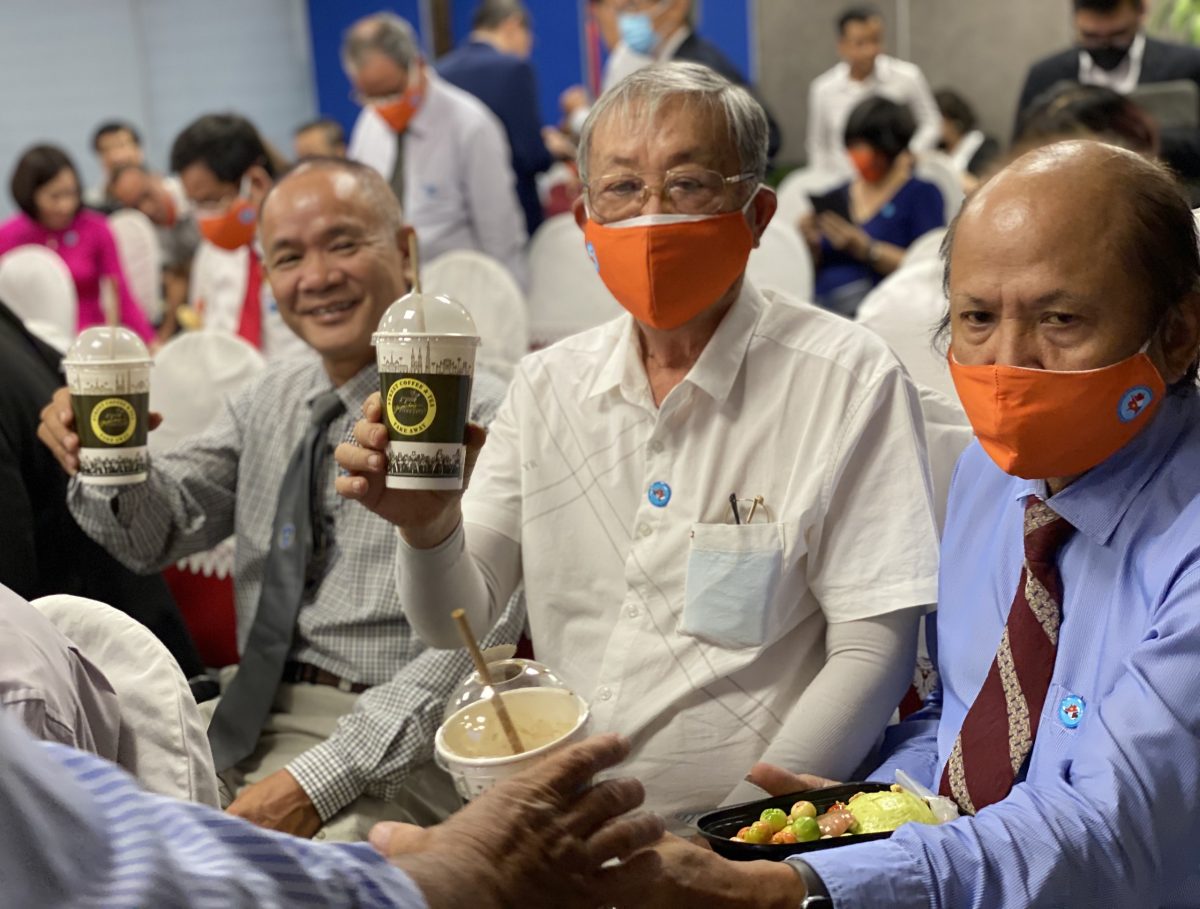Cà phê Yesterday phục vụ tại Đại hội thành lập Hội Hữu nghị Việt Nam – Hà Lan tp. Hồ Chí Minh